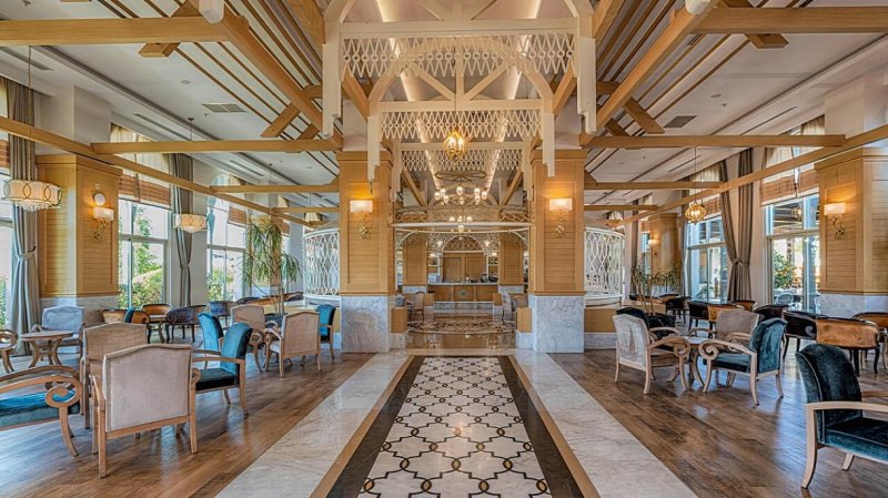 Side utazás Well Palace Side