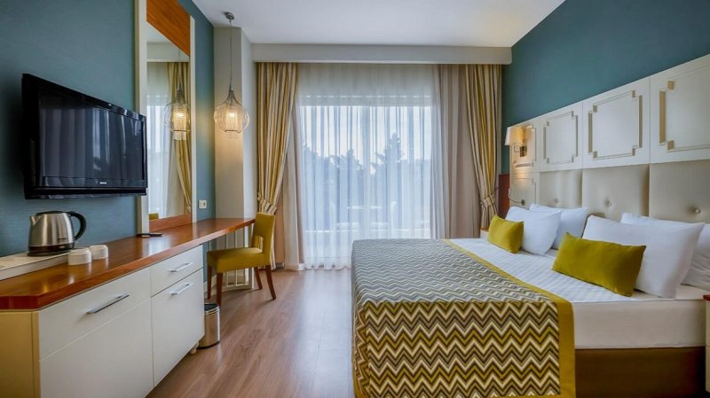 Side utazás Well Palace Side