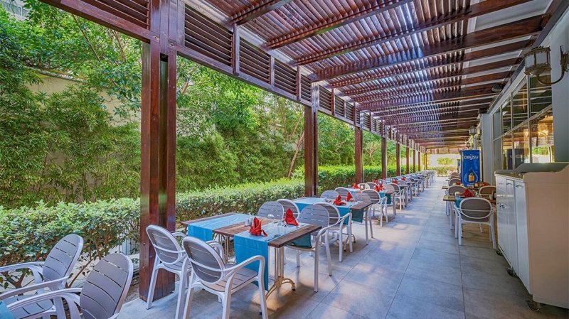 Side utazás Well Palace Side