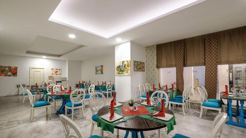 Side utazás Well Palace Side