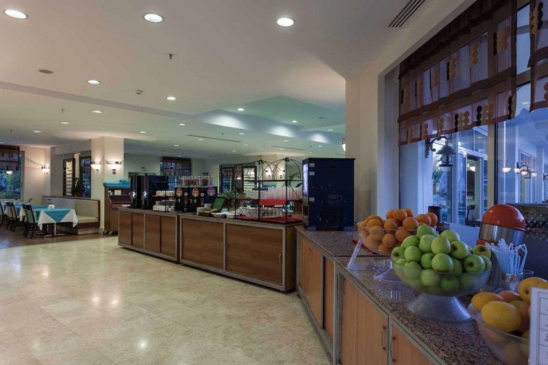 Kemer utazás Zena Resort Hotel