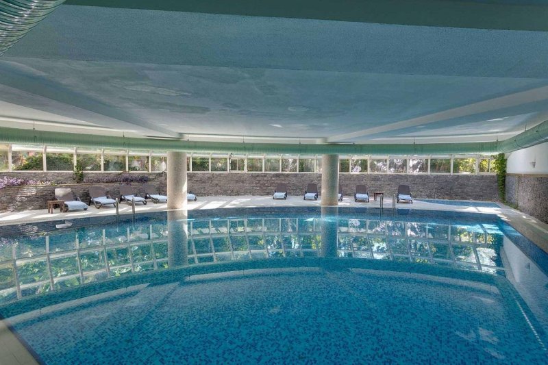 Kemer utazás Zena Resort Hotel