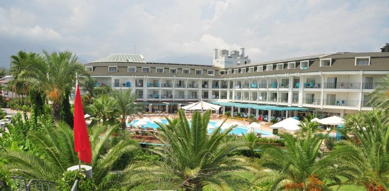 Kemer utazás Zena Resort Hotel