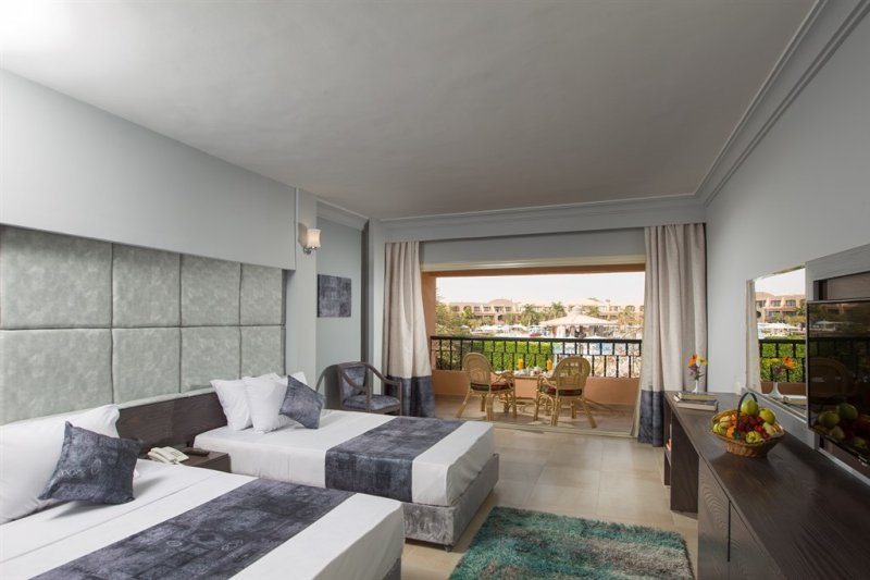 Hurghada utazás Ali Baba Palace