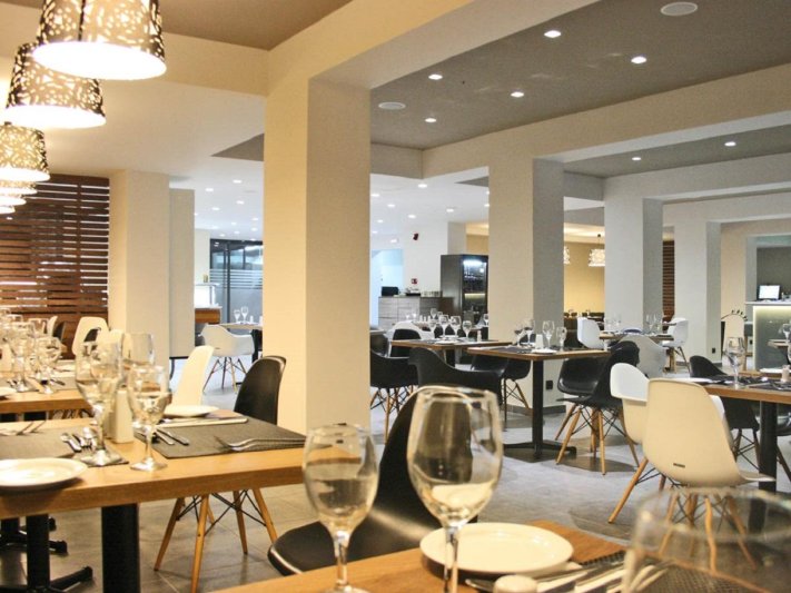 Amphitryon City Hotel Rodosz