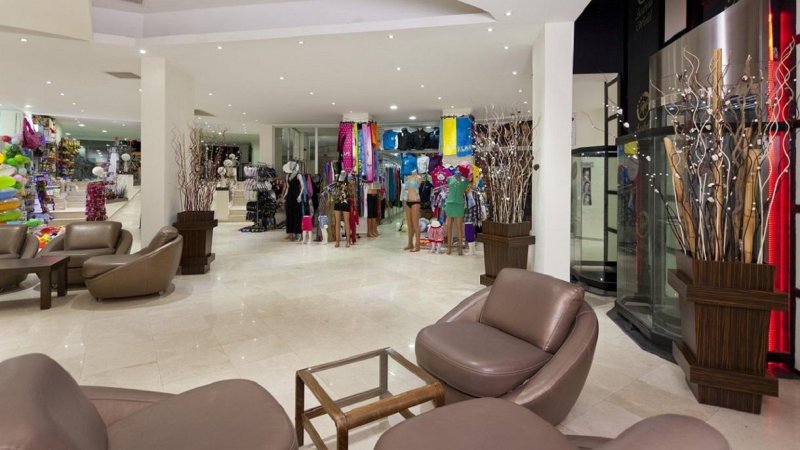 Alanya utazás Arabella World Hotel