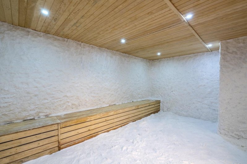 Arnor De Luxe Hotel & Spa Side