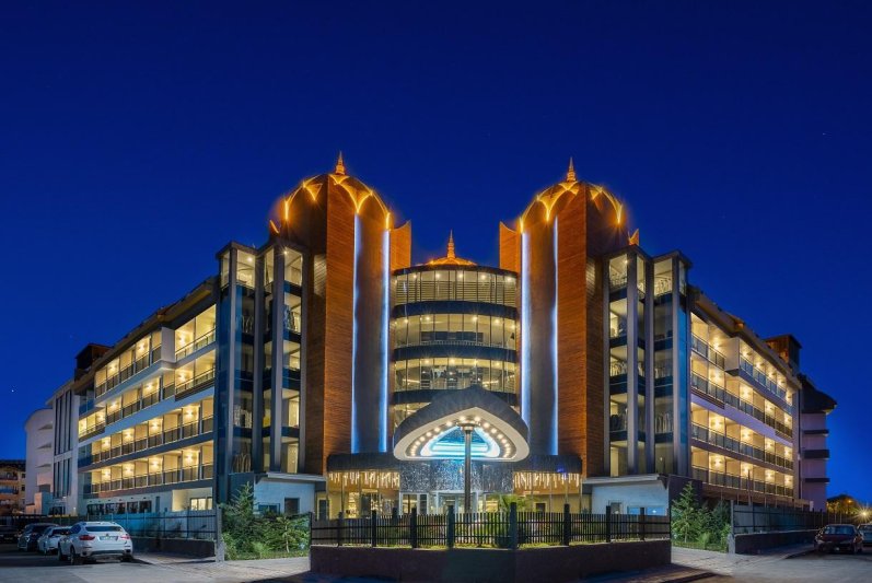 Arnor De Luxe Hotel & Spa Side