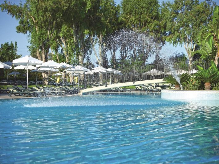 Rodosz utazás Atlantica Princess