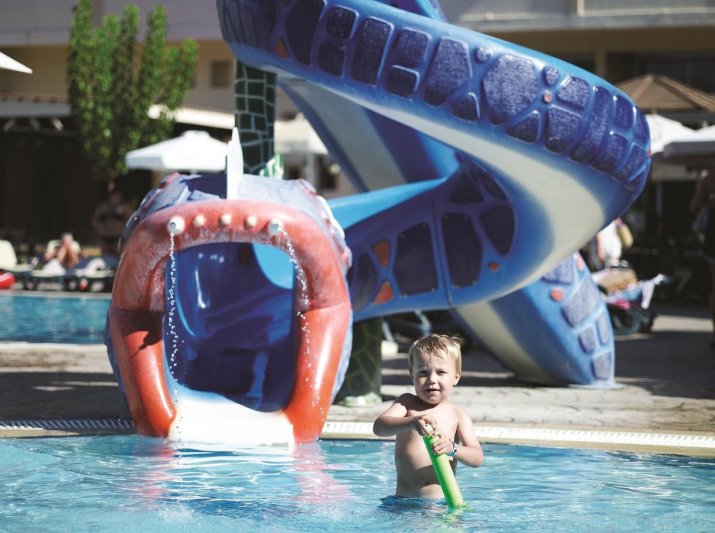 Rodosz utazás Atlantica Princess