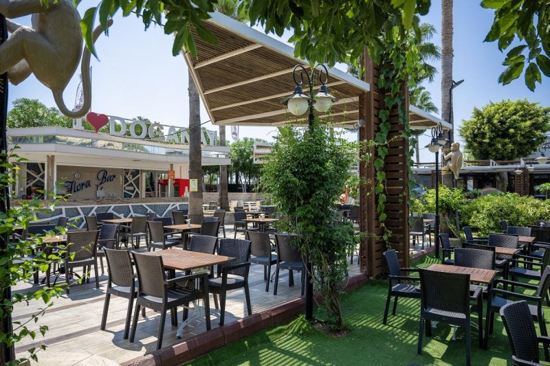 Alanya utazás Beach Club Doganay