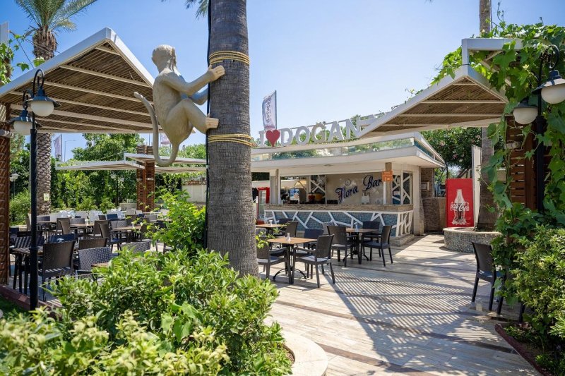 Alanya utazás Beach Club Doganay