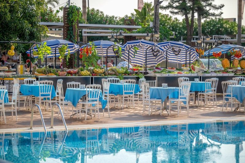 Alanya utazás Beach Club Doganay