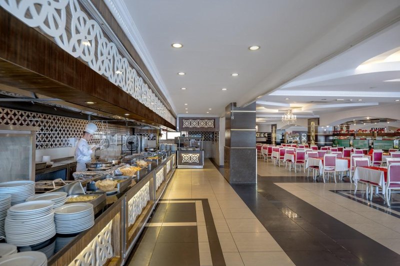 Alanya utazás Beach Club Doganay