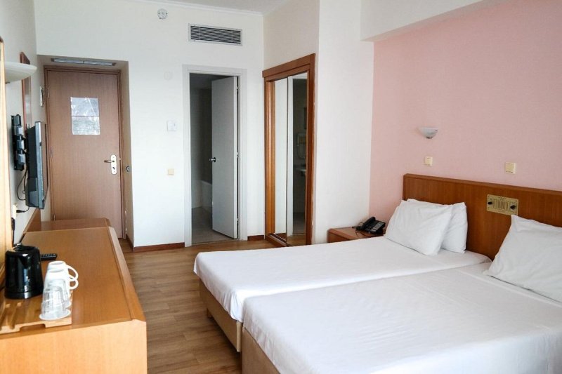 Rodosz utazás Blue Sky