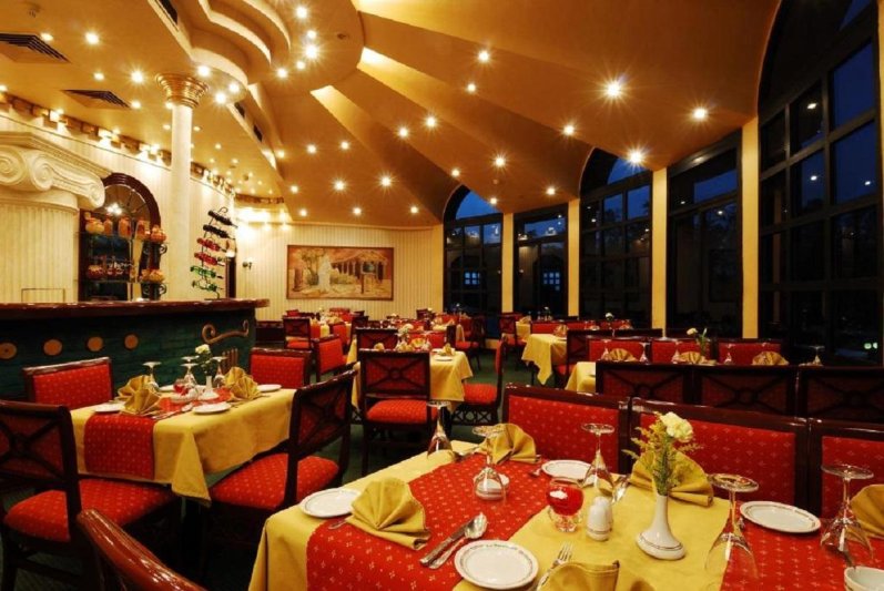 Kairó utazás Cailxrhrg - Pyramids Resort Jaz