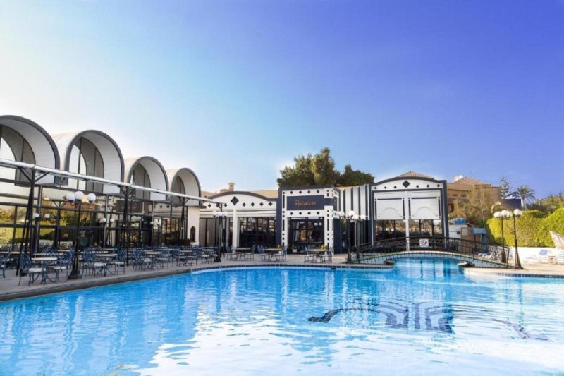 Kairó utazás Cailxrhrg - Pyramids Resort Jaz