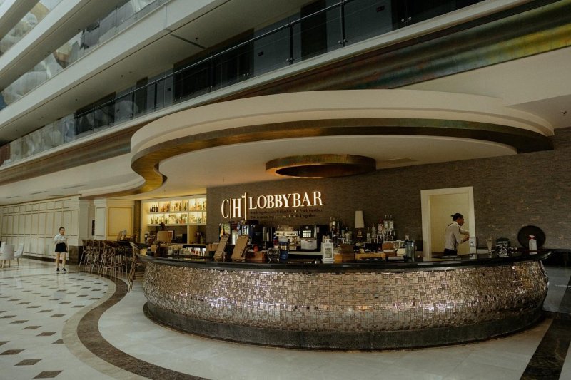 Castival Hotel Side