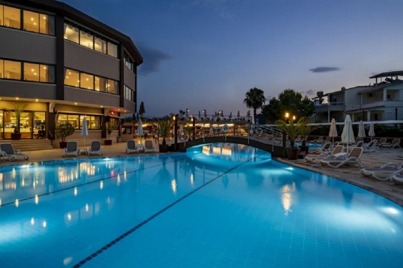 Alanya utazás Club Dizalya