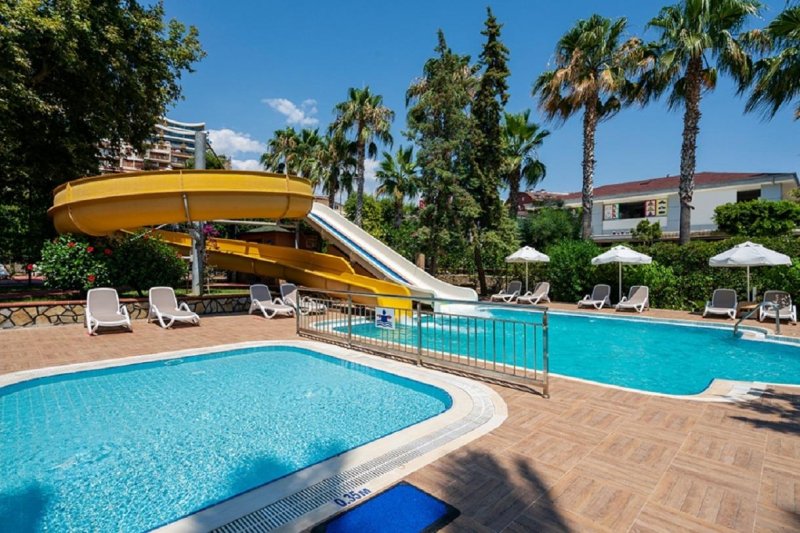 Alanya utazás Club Dizalya