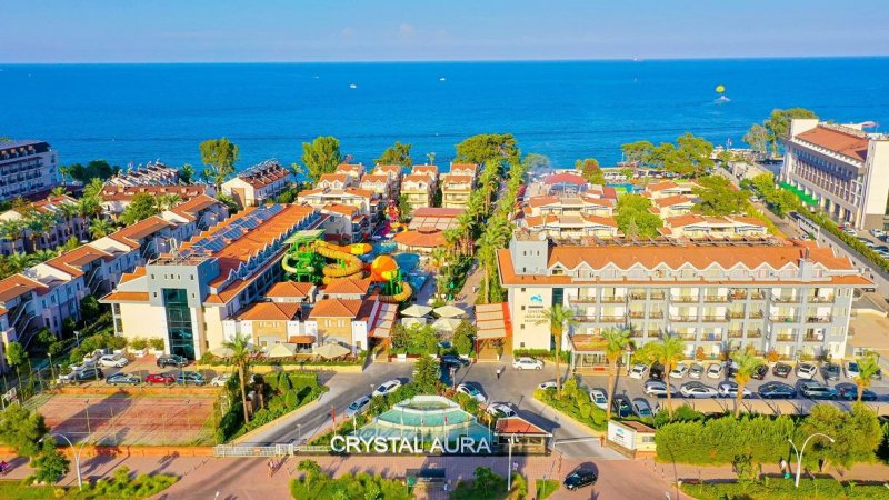Kemer utazás Crystal Aura Beach Resort & Spa