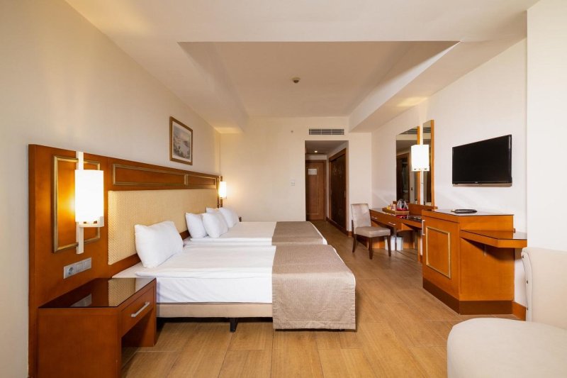 Kemer utazás Crystal Prestige Elite Hotel