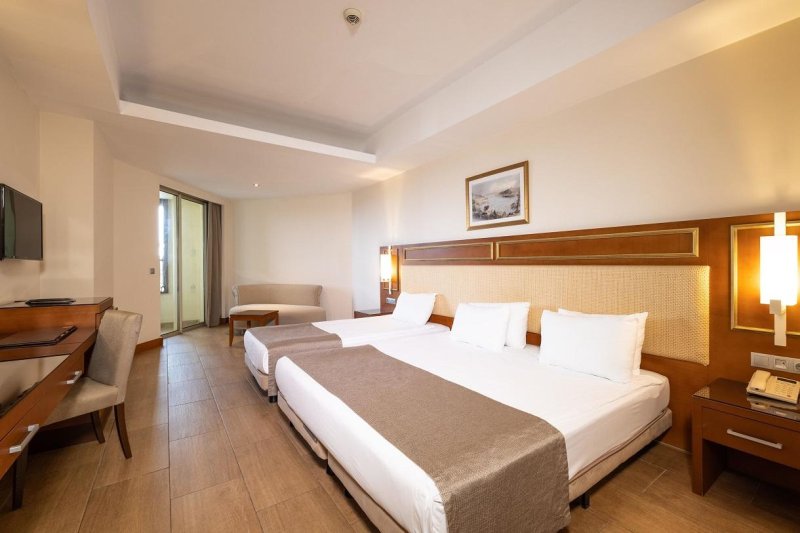 Kemer utazás Crystal Prestige Elite Hotel