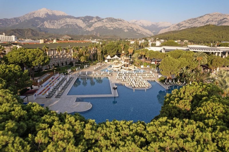Kemer utazás Dobedan World Palace Kemer (ex.alva Donna World)