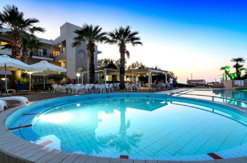 Kelet-Kréta utazás Gouves Bay