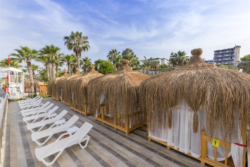 Alanya utazás Holiday Park Resort