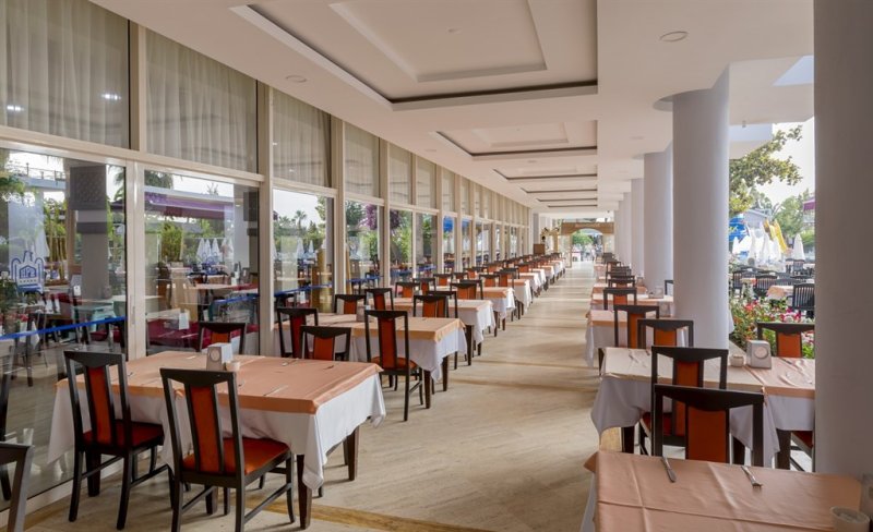 Alanya utazás Holiday Park Resort