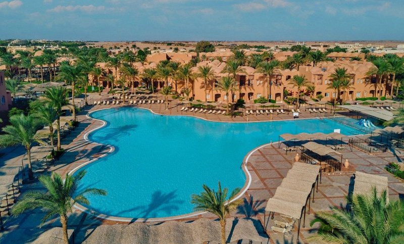 Makadi Bay utazás Jaz Makadi Oasis Resort