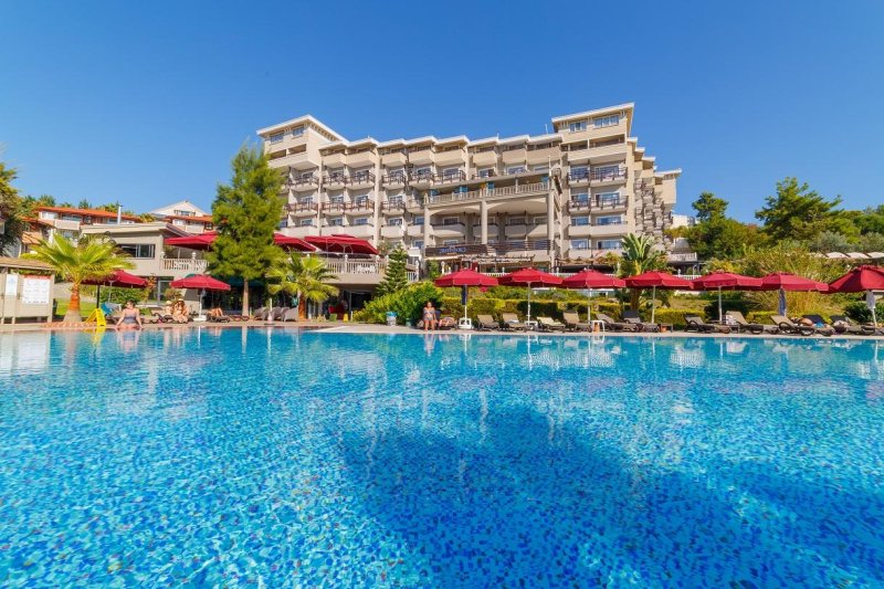 Alanya utazás Justiniano Deluxe Resort