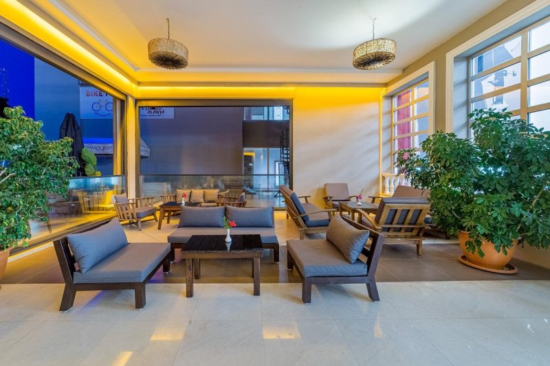 Alanya utazás Justiniano Deluxe Resort