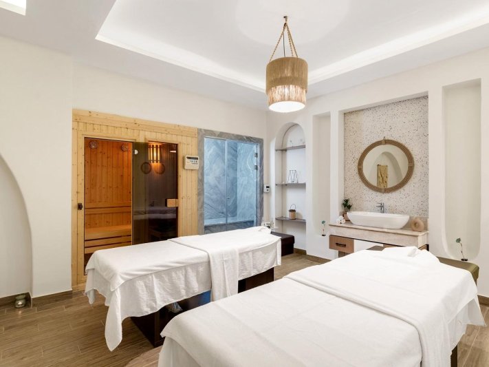 Cai Combo - Pyramids Resort Jaz + Swissotel Sharm El Sheikh