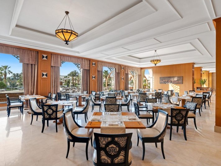 Cai Combo - Pyramids Resort Jaz + Swissotel Sharm El Sheikh