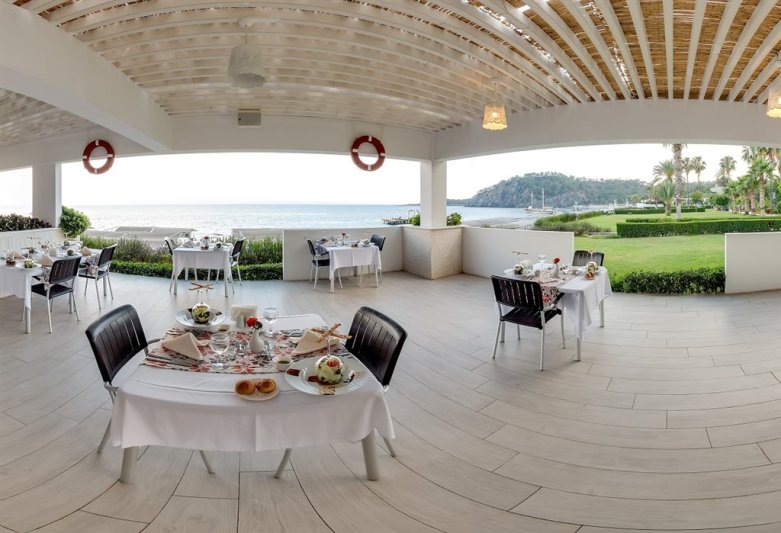 Kemer utazás Kilikya Resort Camyuva