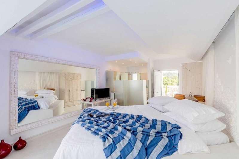 Rodosz utazás Kouros Home