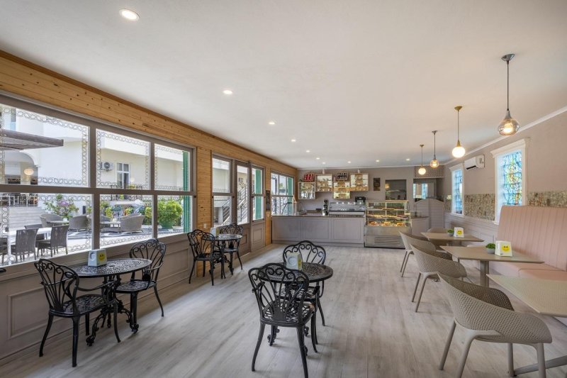 Kemer utazás Lancora Beach Hotel