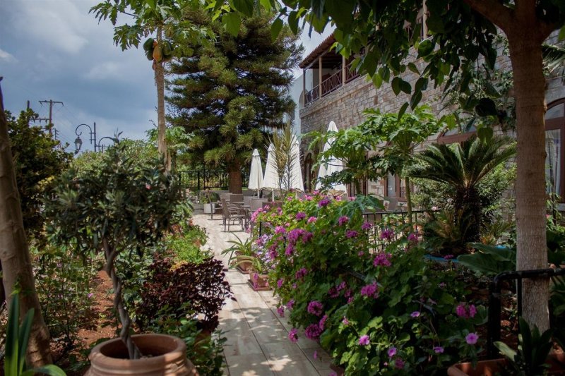 Kelet-Kréta utazás Malia Holidays