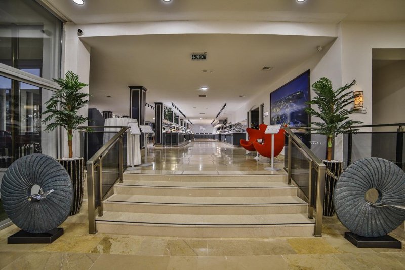 Antalya utazás Nashira City Resort Hotel