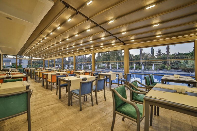 Antalya utazás Nashira City Resort Hotel