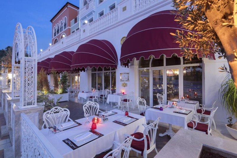 Kemer utazás Nirvana Dolce Vita