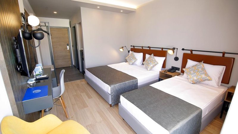 Alanya utazás Ramira Joy