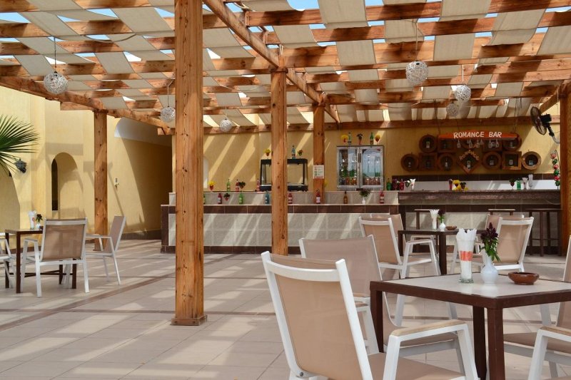 Sharm El-Sheikh utazás Regency Romance Club (16+)