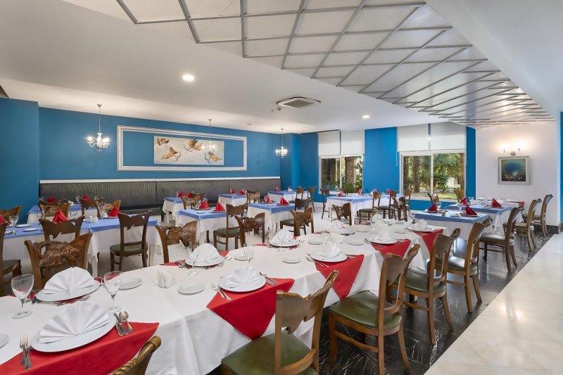 Side utazás Seaden Sea World Resort & Spa