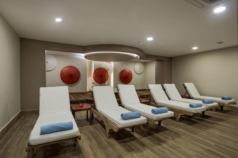 Side utazás Seashell Resort & Spa