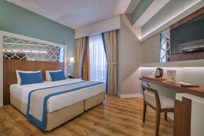 Side utazás Seashell Vega Hotel (ex Side Crown Sunshine)