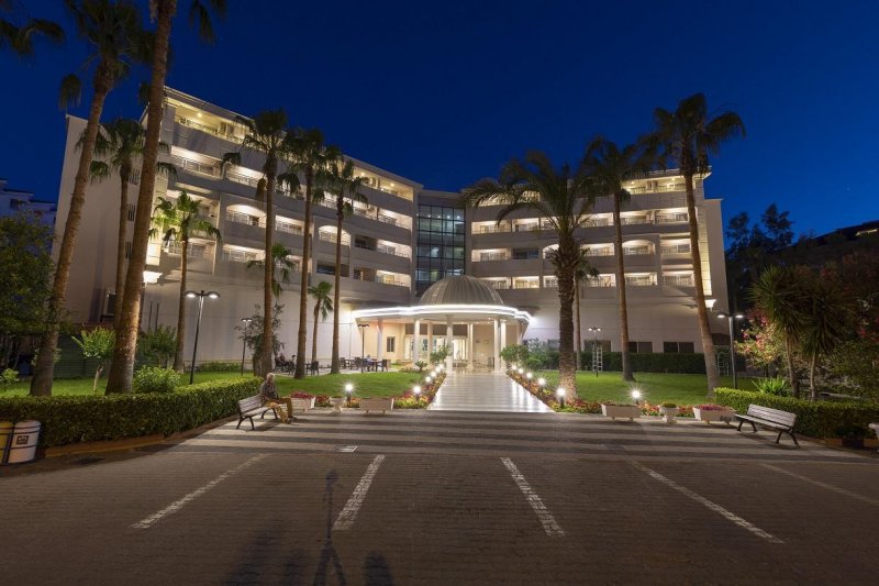 Seher Kumkoy Star Resort & Spa Side
