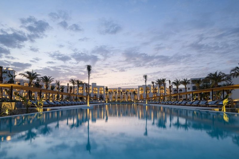 Serry Beach Resort Hurghada